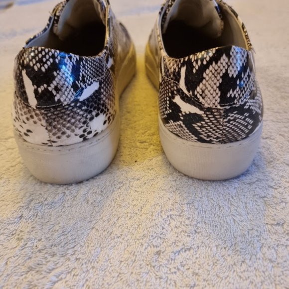 J/Slides Kayla Slip On Sneakers Python Print Slip On Vegan Leather 10M - Picture 6 of 7
